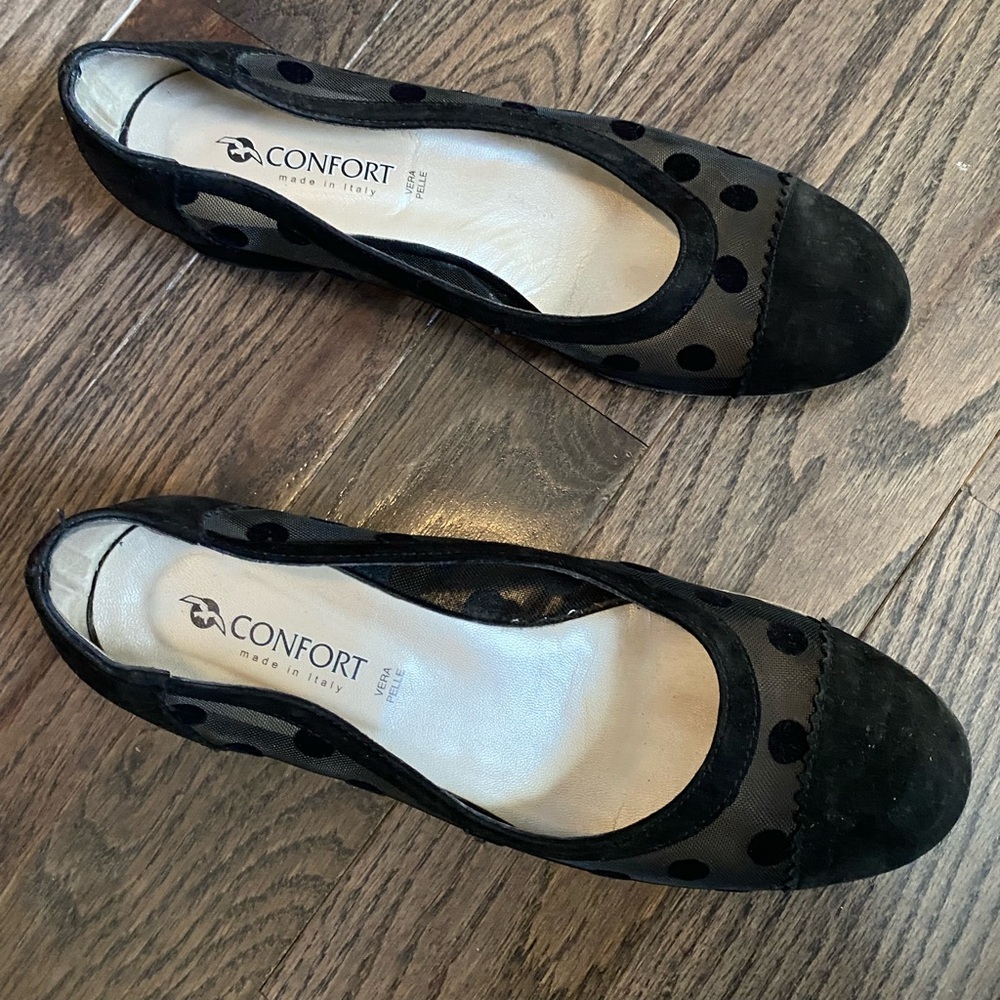 Vera Pelle Black Polka Dot Flats